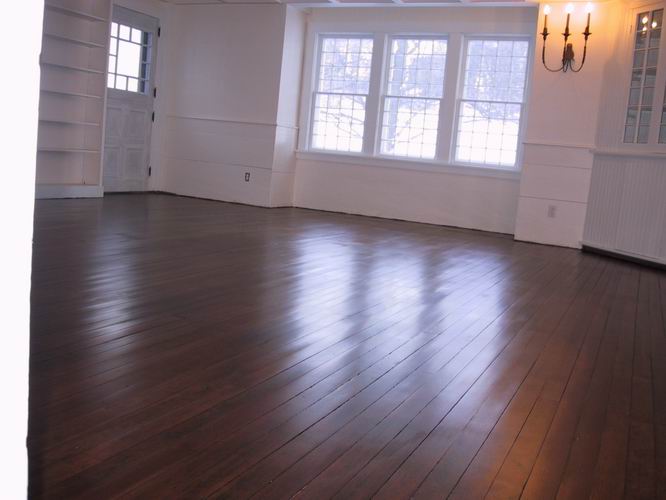 Click to see big picture (666x500 pixels; 39 KB))