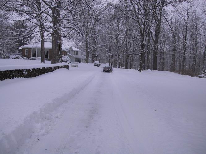 Click to see big picture (666x500 pixels; 65 KB))