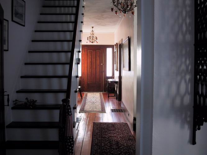 Click to see big picture (666x500 pixels; 45 KB))