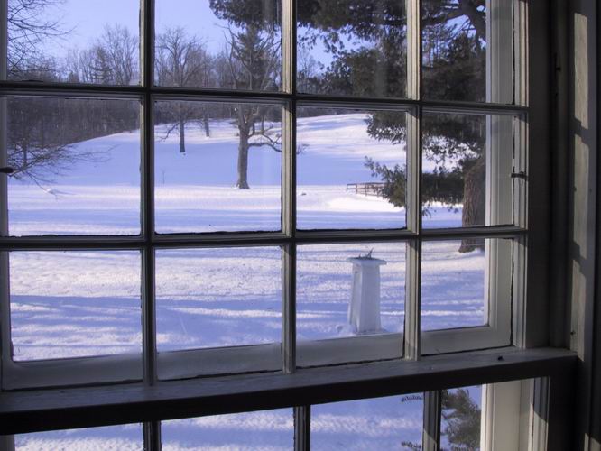 Click to see big picture (666x500 pixels; 65 KB))