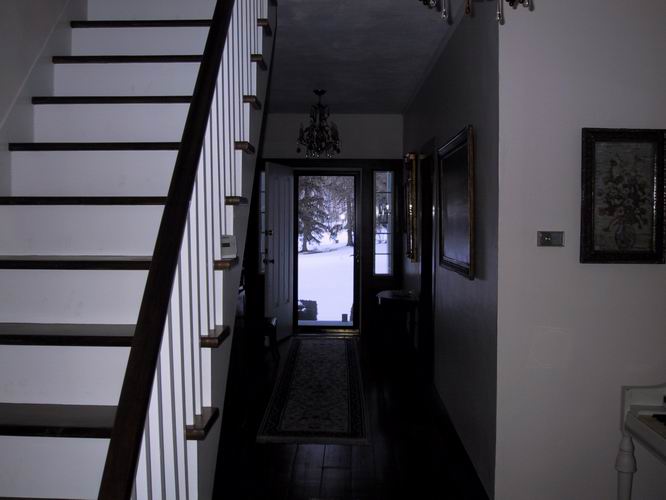 Click to see big picture (666x500 pixels; 38 KB))