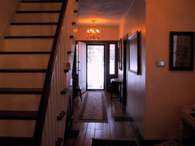 Click to see big picture (666x500 pixels; 42 KB))