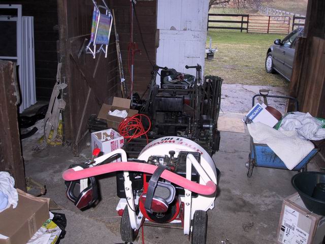 Click to see big picture (640x480 pixels; 72 KB))