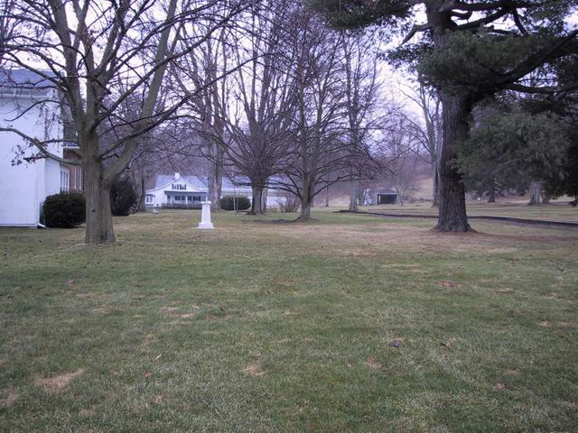 Click to see big picture (640x480 pixels; 92 KB))