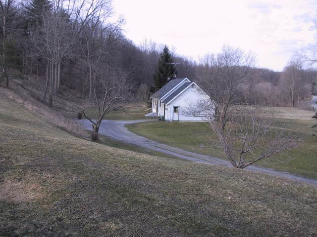 Click to see big picture (640x480 pixels; 69 KB))