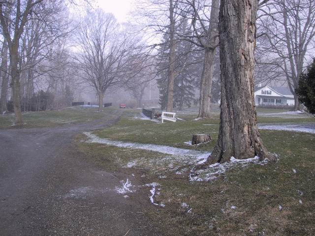 Click to see big picture (640x480 pixels; 83 KB))