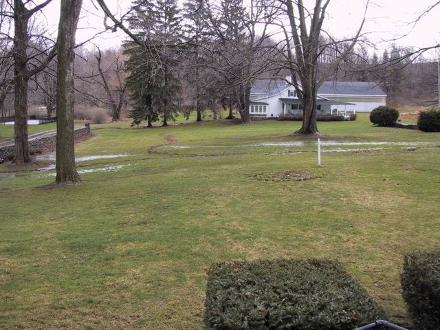 Click to see big picture (640x480 pixels; 83 KB))