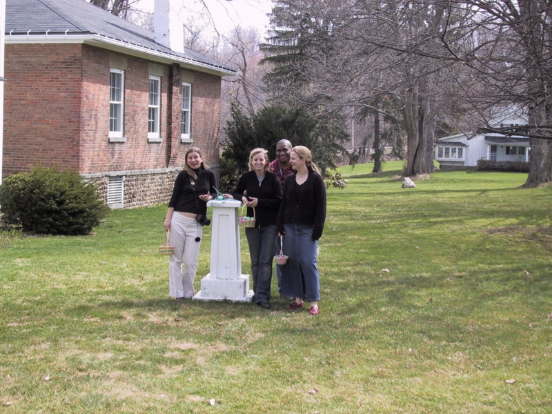 Click to see big picture (800x600 pixels; 456 KB))