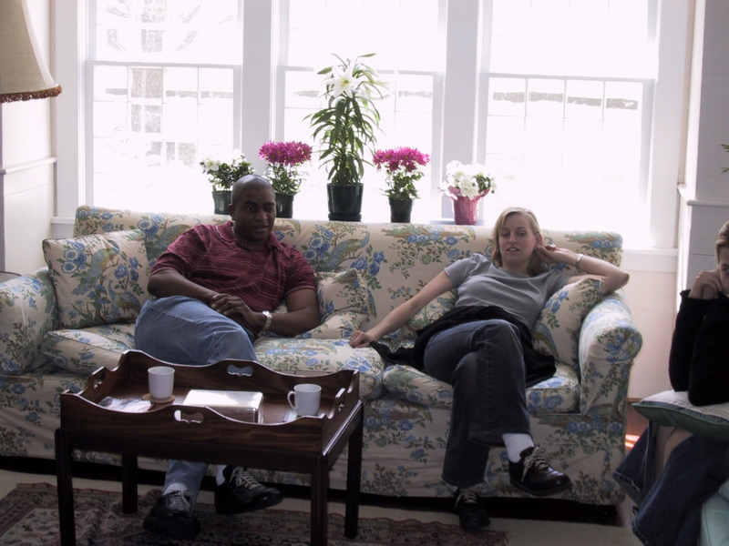 Click to see big picture (800x600 pixels; 329 KB))