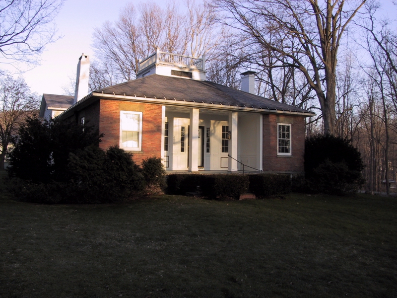 Click to see big picture (800x600 pixels; 411 KB))