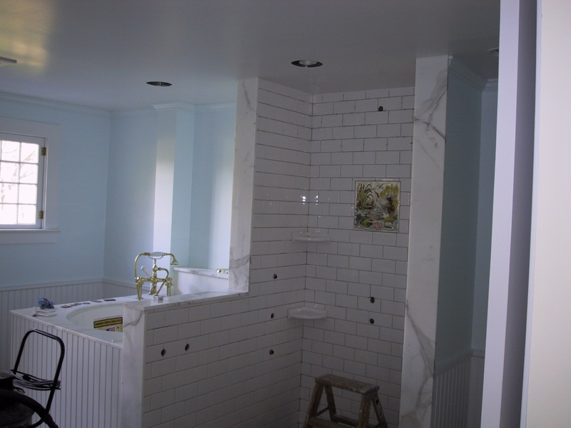 Click to see big picture (800x600 pixels; 294 KB))