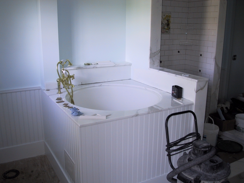 Click to see big picture (800x600 pixels; 301 KB))