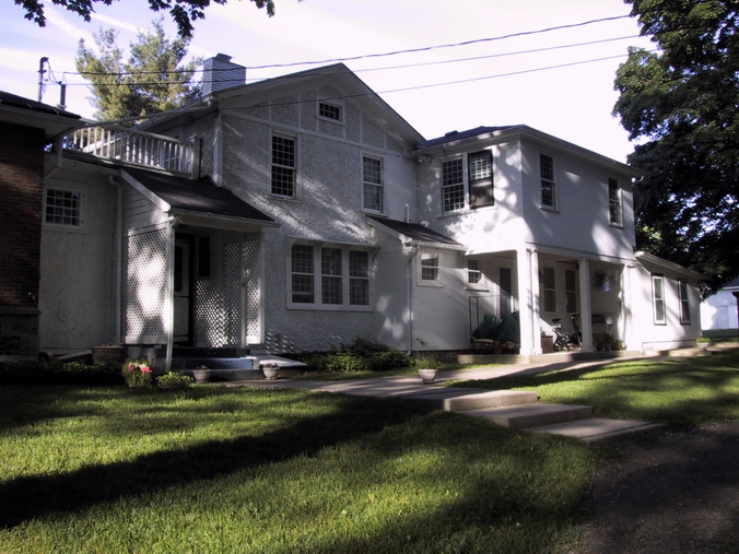 Click to see big picture (676x507 pixels; 299 KB))