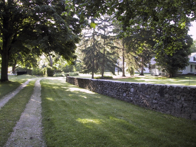 Click to see big picture (676x507 pixels; 352 KB))