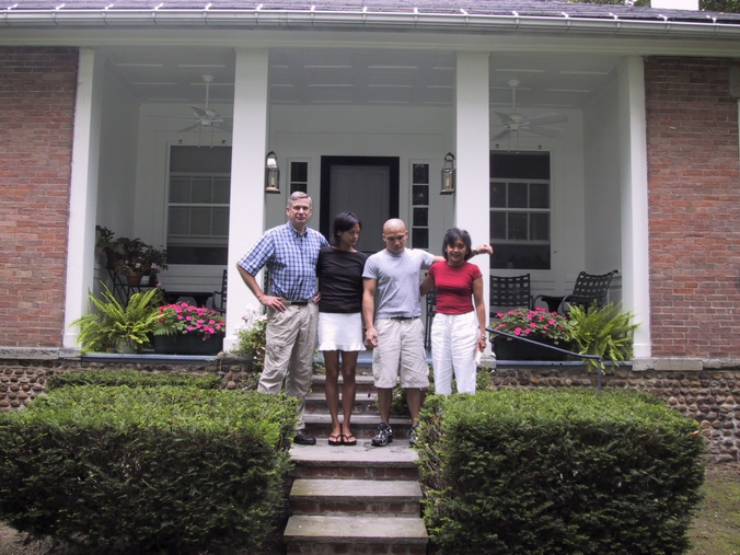 Click to see big picture (676x507 pixels; 302 KB))