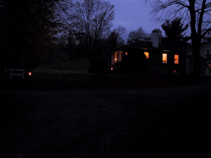 Click to see big picture (676x507 pixels; 205 KB))