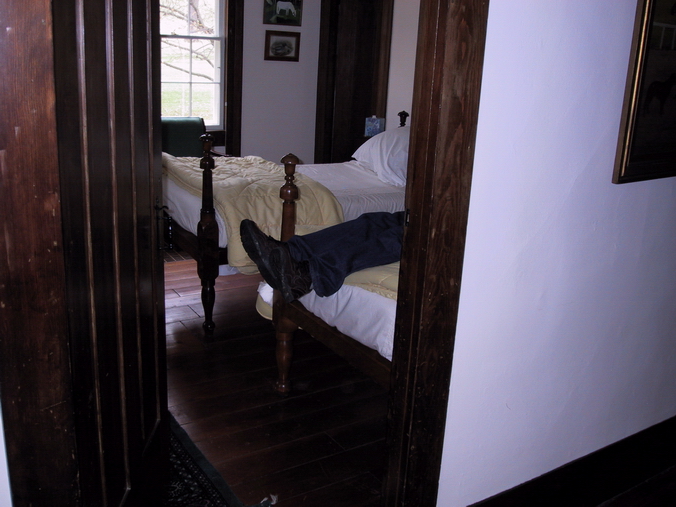 Click to see big picture (676x507 pixels; 285 KB))