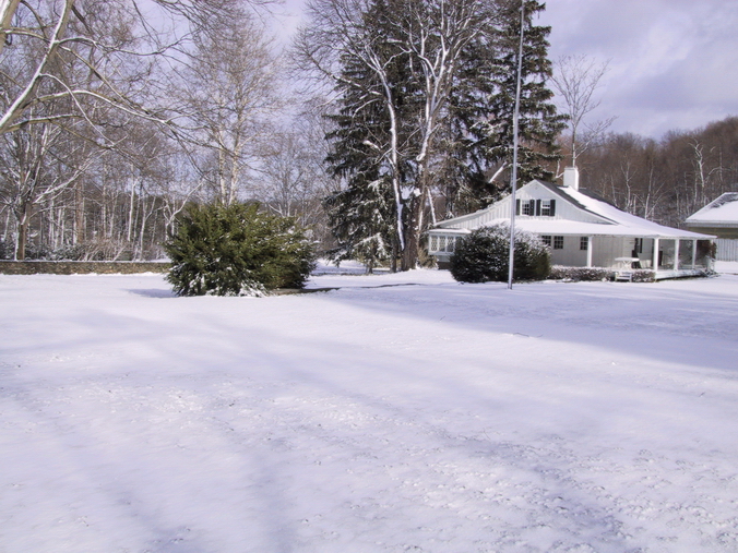 Click to see big picture (676x507 pixels; 369 KB))