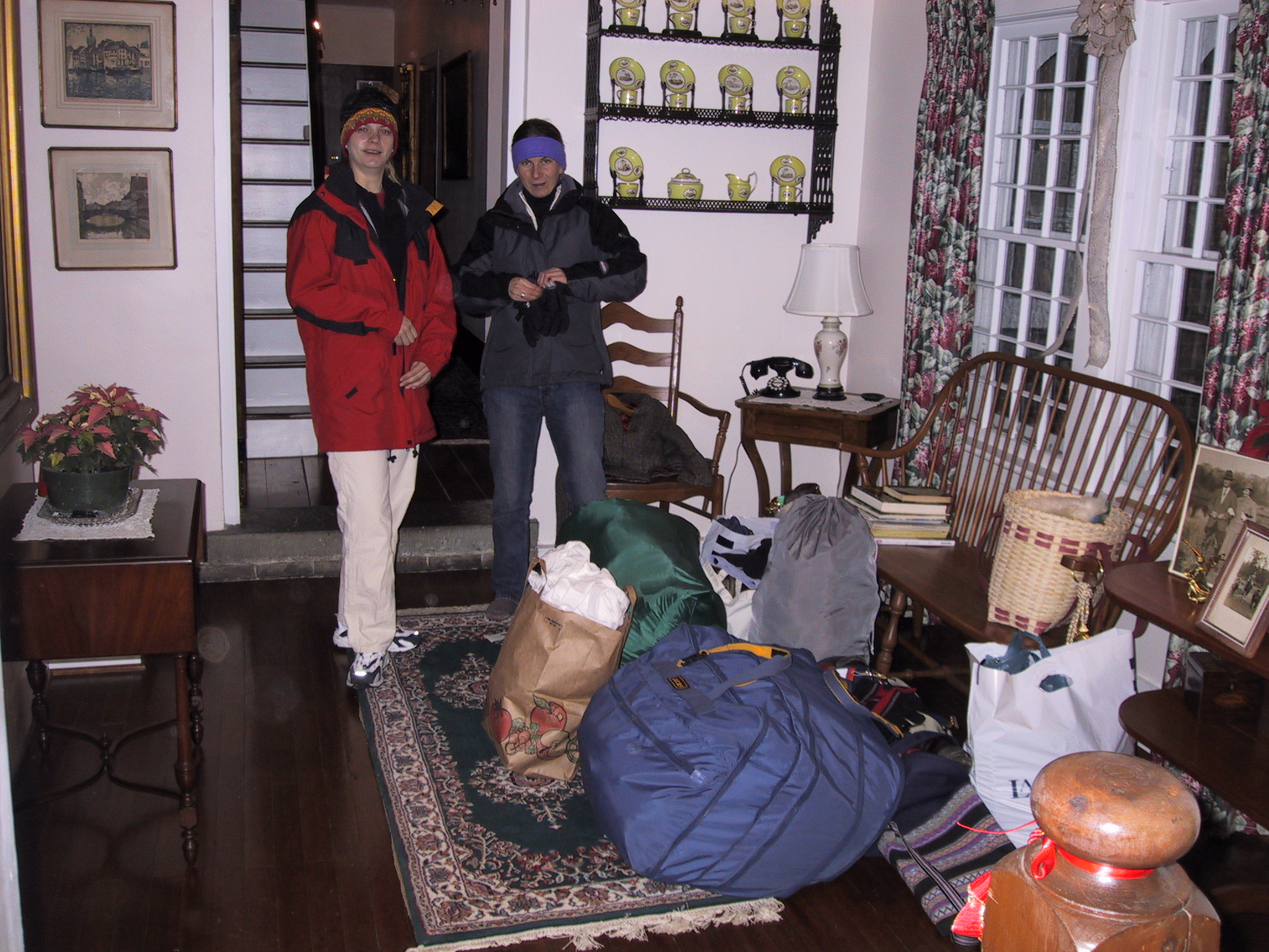 Click to see big picture (2048x1536 pixels; 1027 KB))