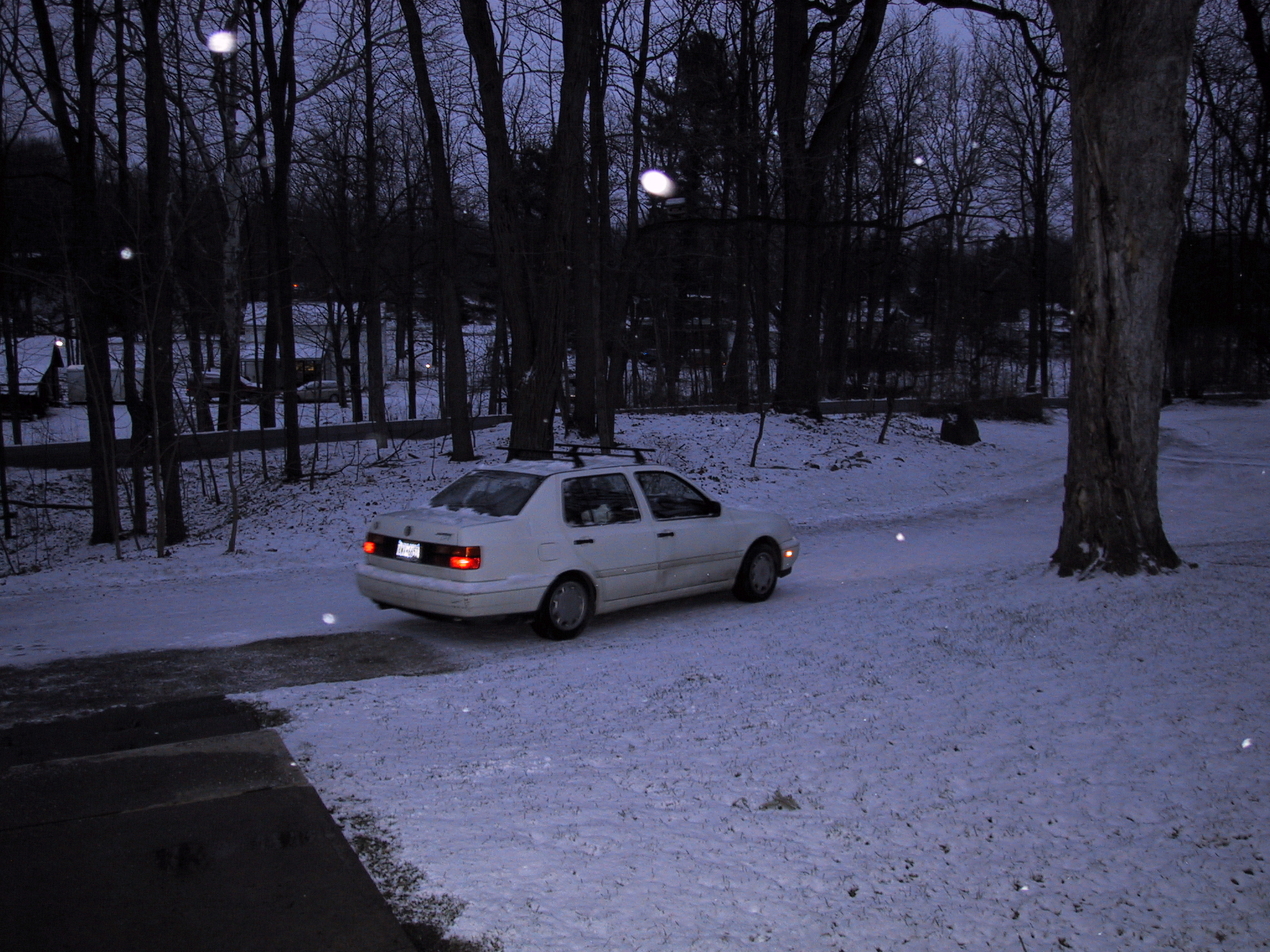 Click to see big picture (2048x1536 pixels; 2397 KB))