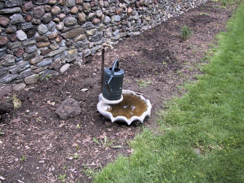 Click to see big picture (800x600 pixels; 177 KB))